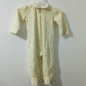 4 for 18 💝💝Little me baby infant romper